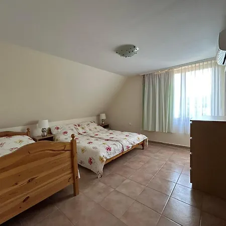 Mezesvoelgy Vendeghaz بيت ضيافة Demjén