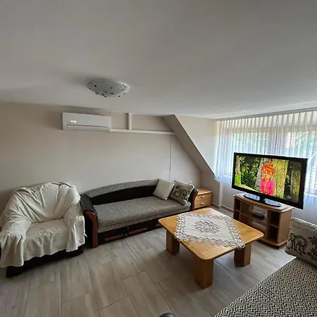 Mezesvoelgy Vendeghaz *